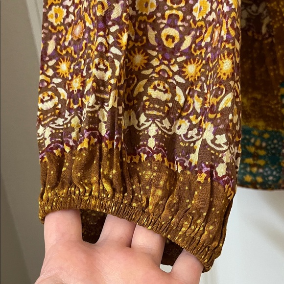 Easel Earthy Patchwork Blouse - Picture 7 of 9